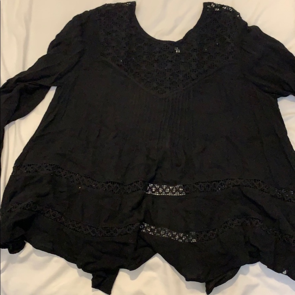 Volcom top